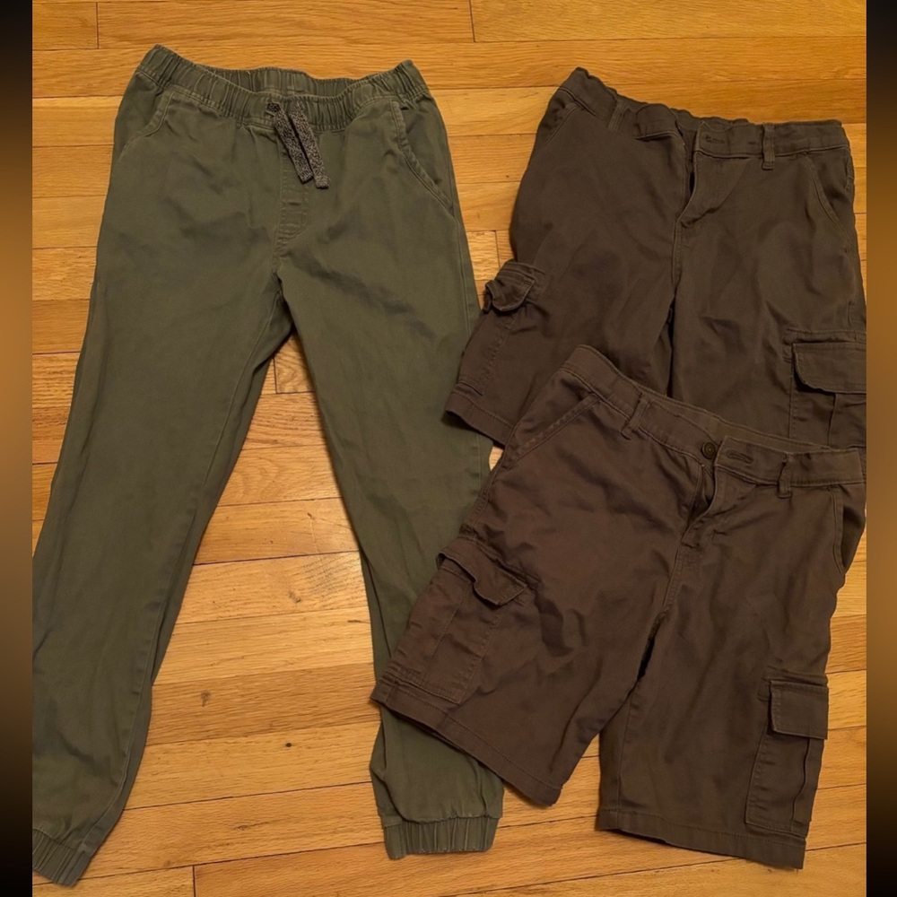 10 &10/12 lot of grey khaki style joggers and grey cargo shorts